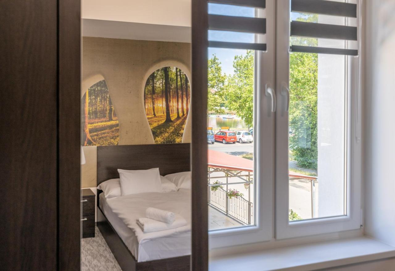 Bed and Breakfast Panzio 81 Hajdúszoboszló Esterno foto